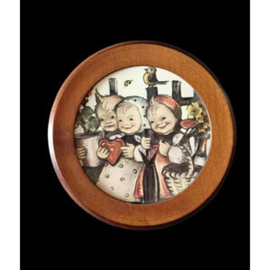 VTG.REUGE WALL HANGING MUSIC BOX W HUMMEL KIDS  "Edelweisse" made in Switzerland